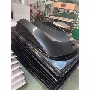 Πλαστικό κέλυφος αυτοκινήτου χωρίς οδηγό